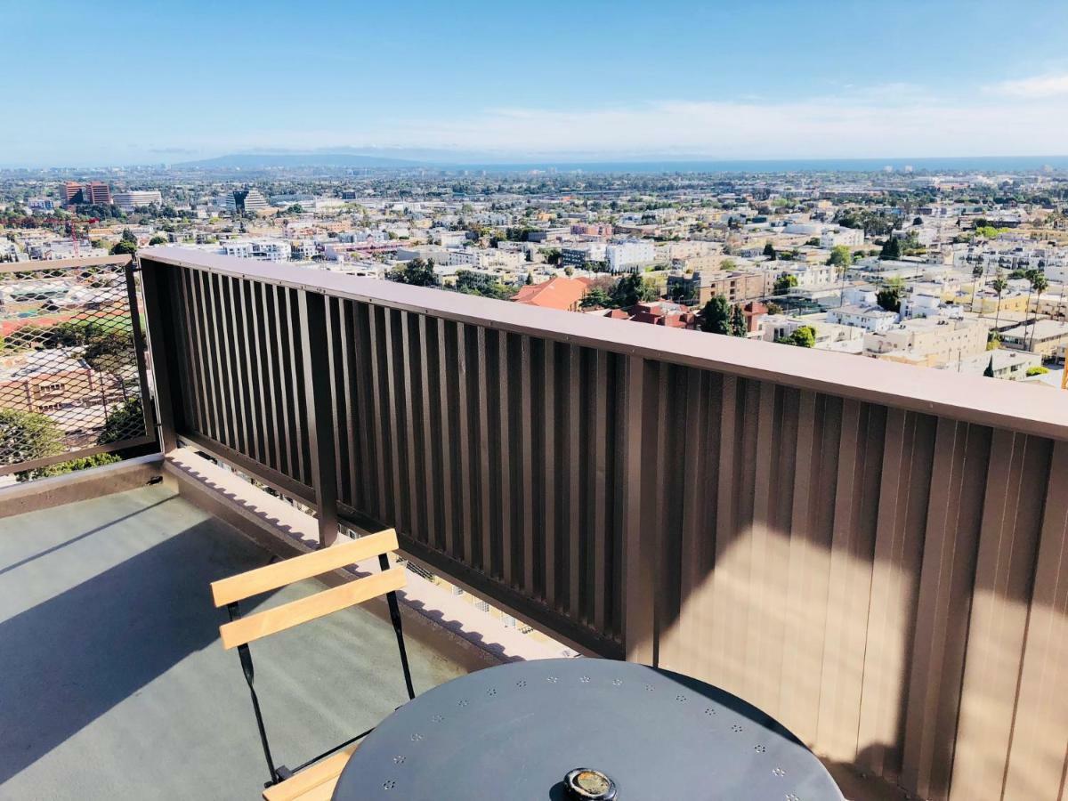 Barrington Plaza Hotel Los Angeles Exterior photo