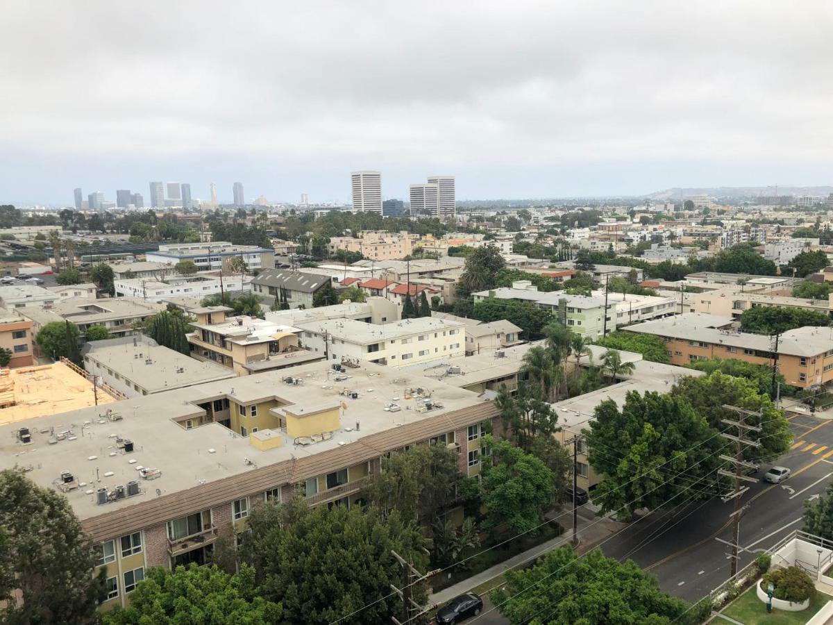 Barrington Plaza Hotel Los Angeles Exterior photo