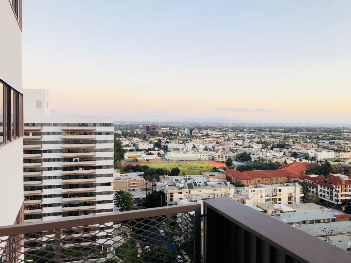 Barrington Plaza Hotel Los Angeles Exterior photo